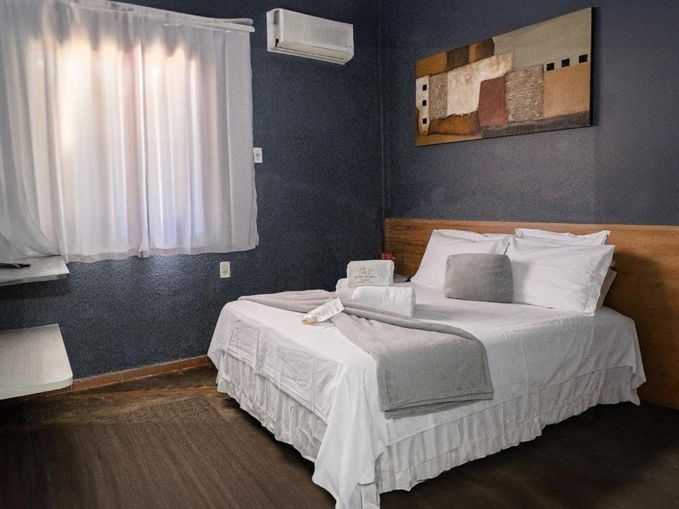 Vila Barro Branco Pousada De Charme Trindade  Room photo